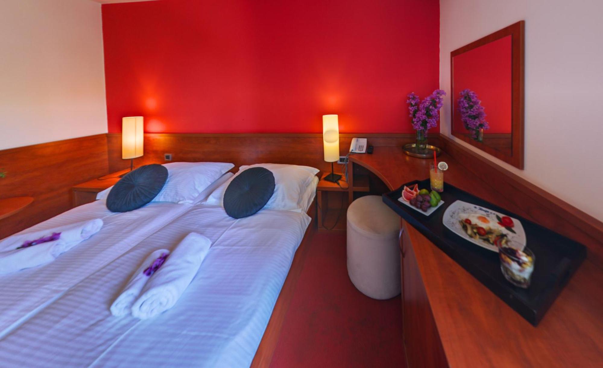 Hotel Villa Donat Sveti Filip i Jakov Bilik gambar